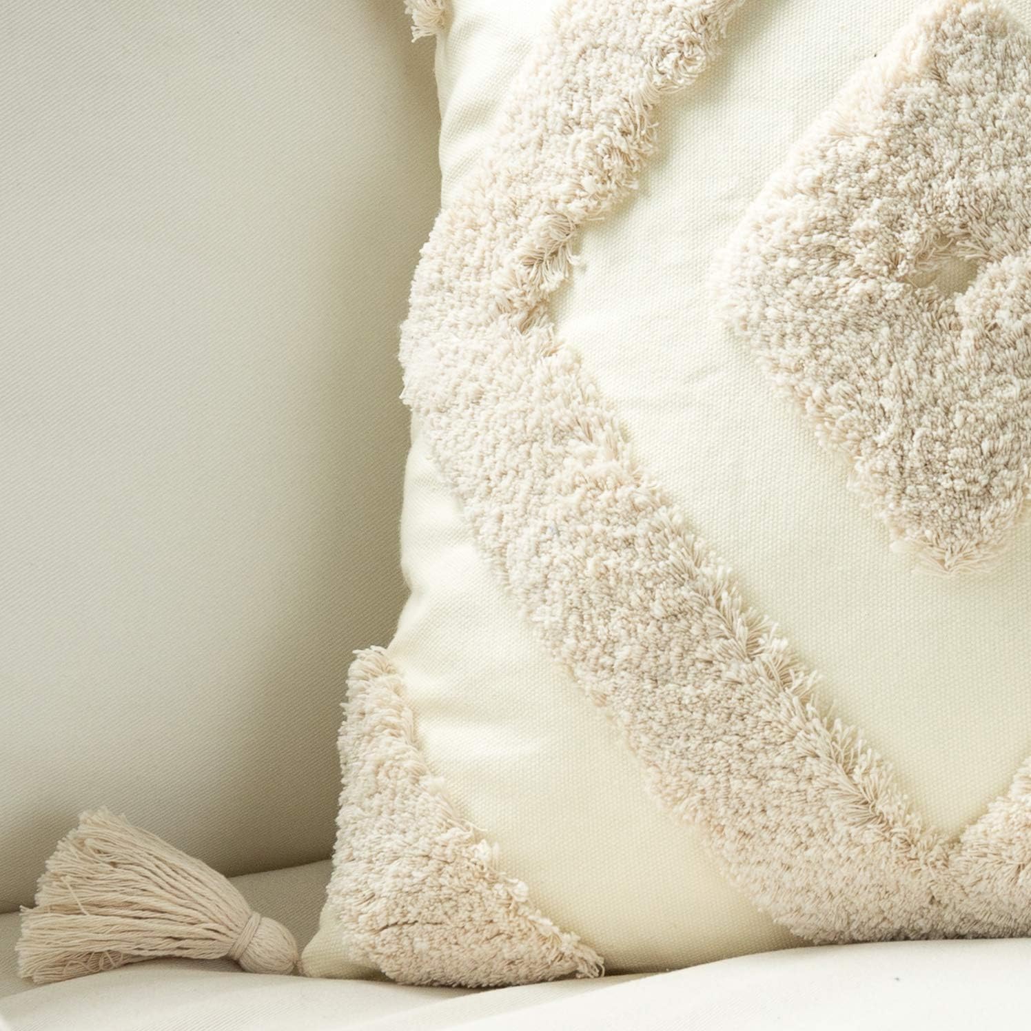 Tassel Woven Geometric Pillowcase 18x18 Decorative Square Cushion - Image 2