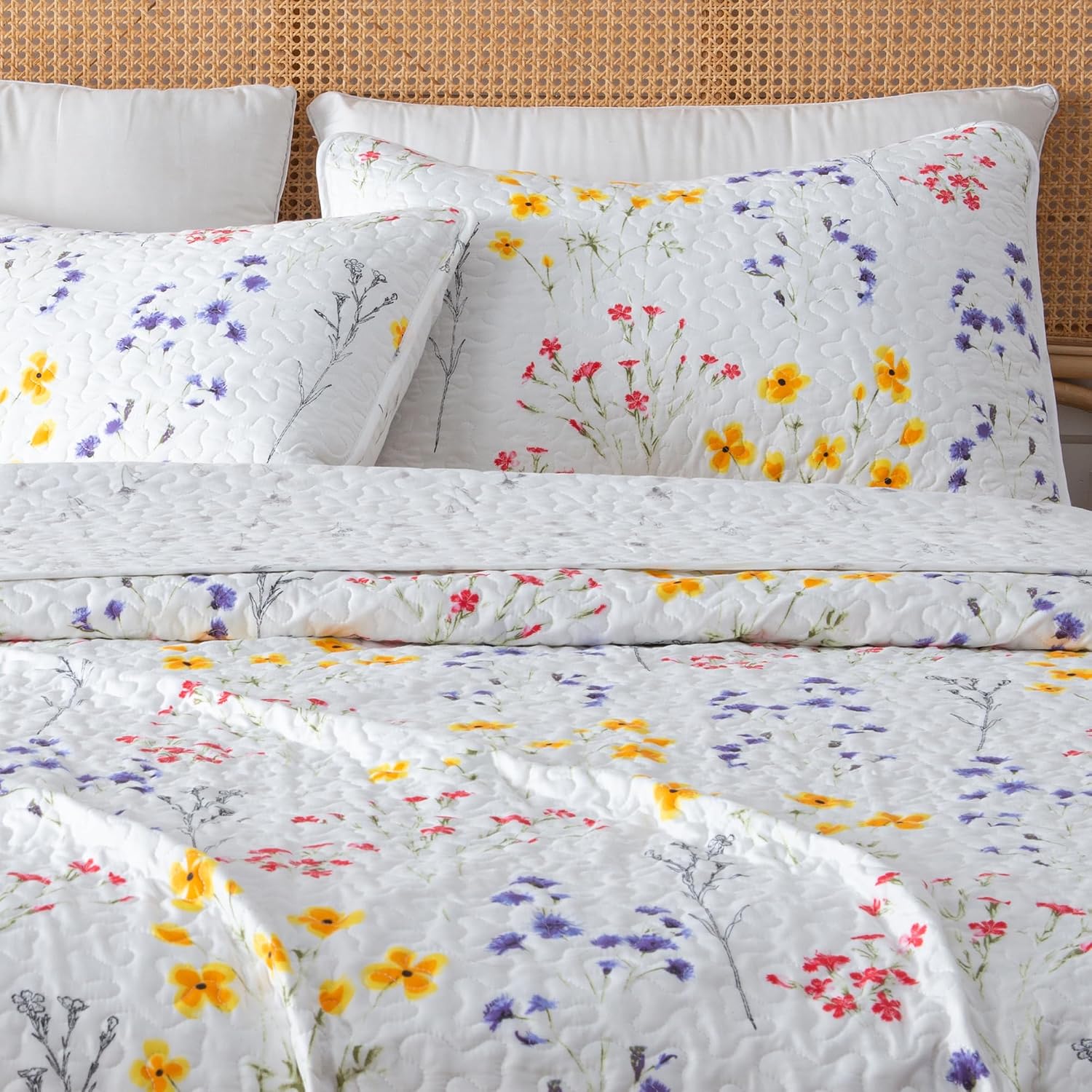 Double-Sided Floral Quilted Duvet Cover - Extra Large Size - Image 2