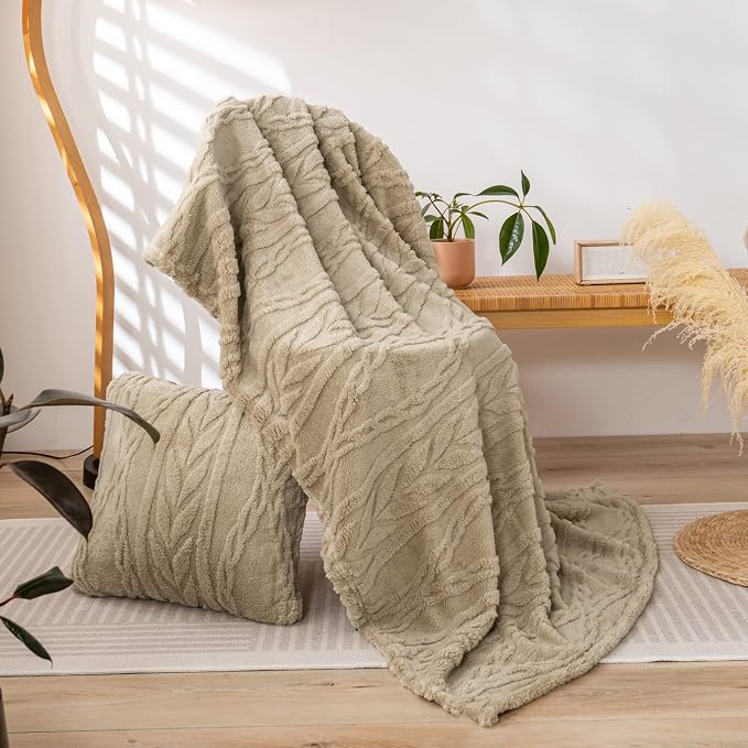 Stylish plush blanket 50x65 inches, soft and comfortable gift blanket - Image 2