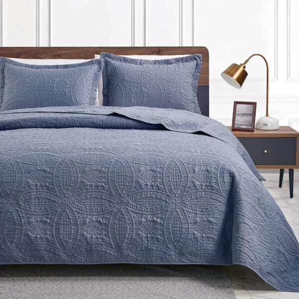 Blue Geometric Quilted Bedspread Set (3-Piece) - Lightweight Size
